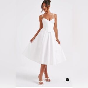 🛍️NEW White Lace-Up Midi Dress